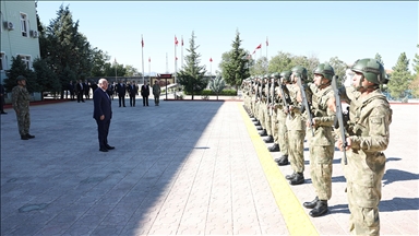 Bakan Güler, Şırnak'taki 23'üncü Piyade Tümen Komutanlığı'nda inceleme yaptı