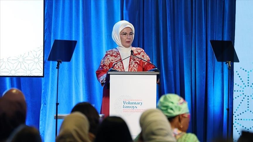 Turkish first lady issues global appeal for Volunteers of the Heart project at UNICEF event Turkish first lady issues global appeal for Volunteers of the Heart project at UNICEF event