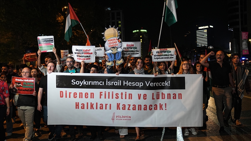 İsrail'in Filistin ve Lübnan'a yönelik saldırıları İstanbul'da protesto edildi 