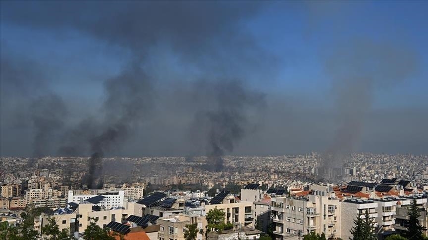 Un haut responsable des Gardiens de la révolution tué dans les frappes israéliennes sur le QG du Hezbollah