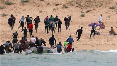 هجرة القصّر من المغرب إلى إسبانيا.. الأسباب والتداعيات 