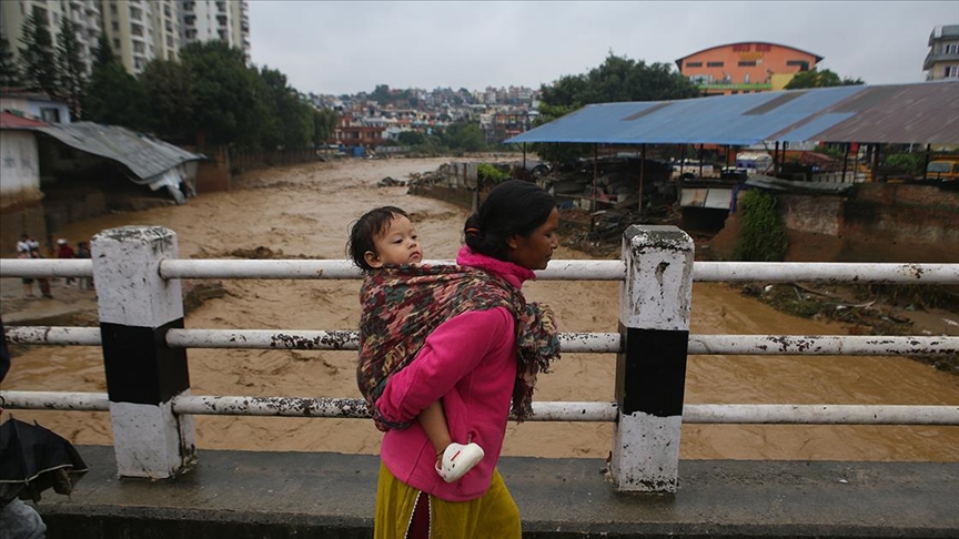 Nepal'deki heyelan ve sellerde 148 kişi hayatını kaybetti