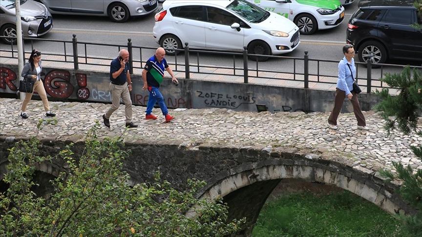 Arnavutluk'taki Osmanlı eseri Tabakhane Köprüsü, tüm işlevselliğini koruyor