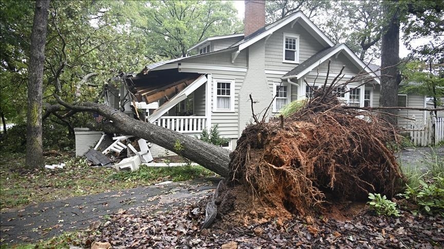 Etats-Unis : l'ouragan Hélène fait 64 morts