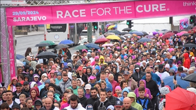 Hiljade učesnika na humanitarnoj trci "Race for the Cure" u Sarajevu