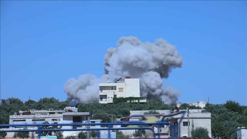 سوريا.. مقتل 2 في قصف لقوات النظام و"حزب الله" على إدلب