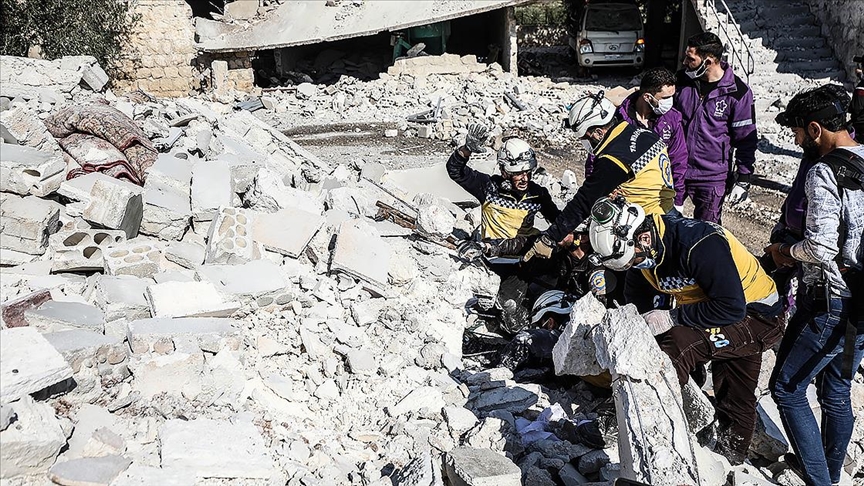 SNHR: Rusya'nın Suriye'deki askeri müdahalesinde 9 yılda en az 6 bin 969 sivil hayatını kaybetti