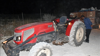 Li Adiyemanê traktor welgeriya û 7 kes tê da birîndar bûn