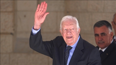 Jimmy Carter becomes 1st former US president to live to 100