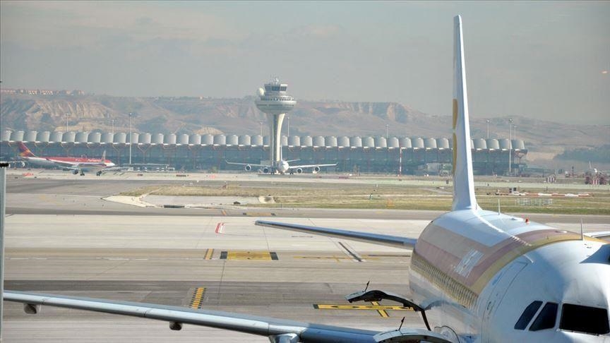4 Moroccan migrants with pending asylum bids escape Madrid airport