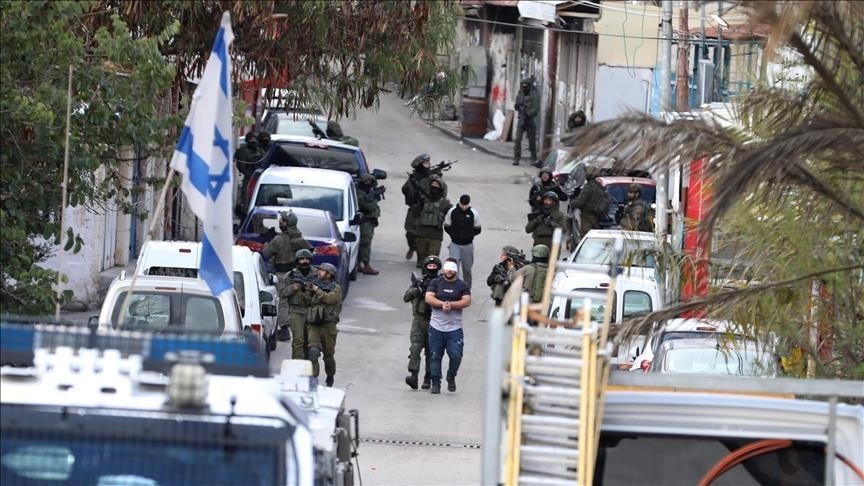 Israeli army take over 3 homes near Jenin, turns them into military barracks