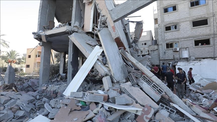 غزة.. مقتل 7 فلسطينيين بقصف إسرائيلي على منازل وخيمة نازحين
