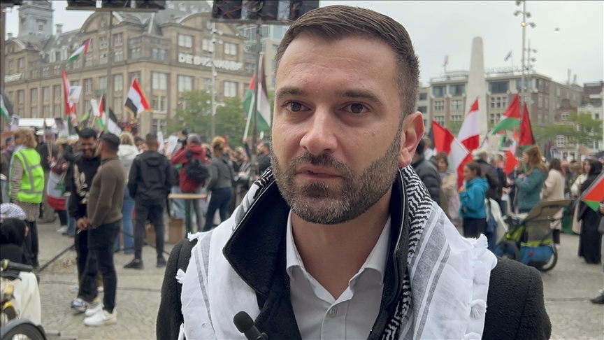 Hollanda'da ırkçı lider Wilders'ın mülteci politikası ısrarı koalisyonu sarsıyor