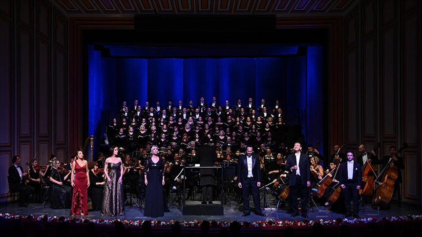 Ankara Devlet Opera ve Balesi, yeni sanat sezonunu "Gala Konser" ile açtı