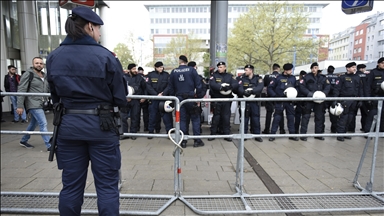 Thousands protest in Vienna against far-right ahead of talks for coalition government