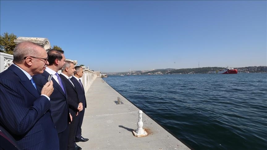 Turkish president sees off Turkish energy research vessel bound for Somalia