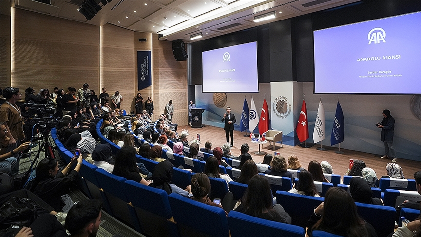 AA Genel Müdürü Karagöz, Medipol Üniversitesi İletişim Fakültesinin yeni akademik yılı açılışında konuştu