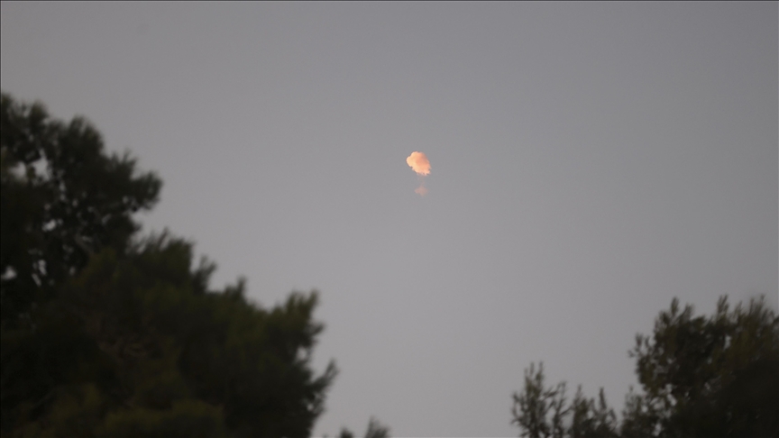 Israeli army says 5 rockets fired from Lebanon towards Tel Aviv Israeli army says 5 rockets fired from Lebanon towards Tel Aviv