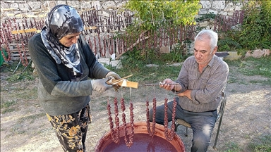 Tunceli’de köylüler yörenin geleneksel lezzeti "orcik"in yapımına başladı