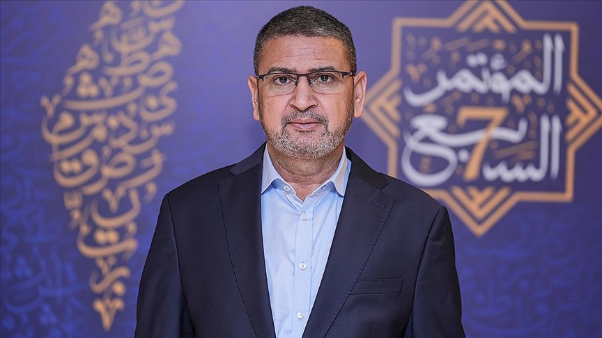 Hamas'ın yöneticilerinden Ebu Zuhri: İsrail'in Gazze'deki soykırımını durdurmak için cepheleri genişletmek gerekiyor