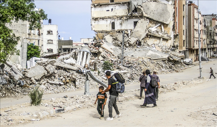 Al menos 11 muertos en ataques aéreos israelíes contra dos vehículos civiles en Khan Younis y una casa en Jabalia