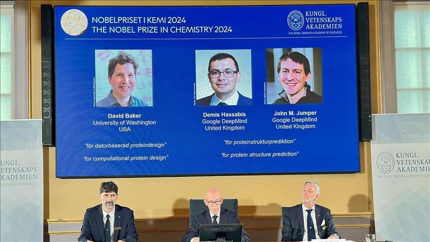 بيكر وهاسابيس وجامبر يفوزون بجائزة نوبل للكيمياء لعام 2024