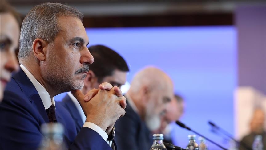 Хакан Фидан принял участие в саммите «Украина-Юго-Восточная Европа»