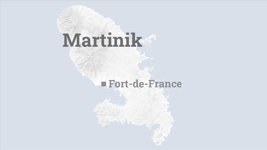 Fransa'nın kolonisi Martinik'te "sömürge anlaşması" yerel ekonomiyi çıkmaza sokuyor
