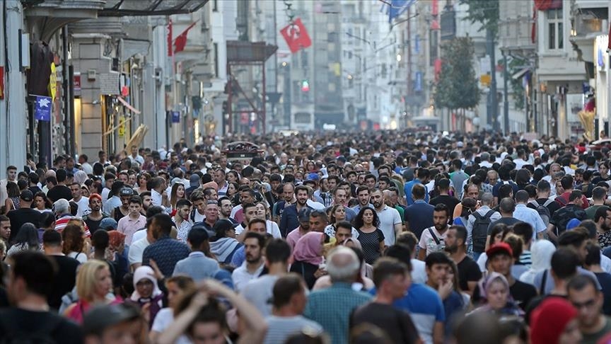 Toplumdan izole olan gençlerde şiddet ve marjinalleşme eğilimi artıyor