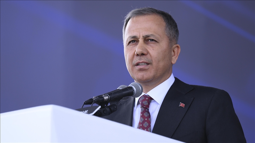İçişleri Bakanı Yerlikaya: Bugün Rojin kızımıza ait olduğu ailesi tarafından belirlenen başörtü bulunmuştur