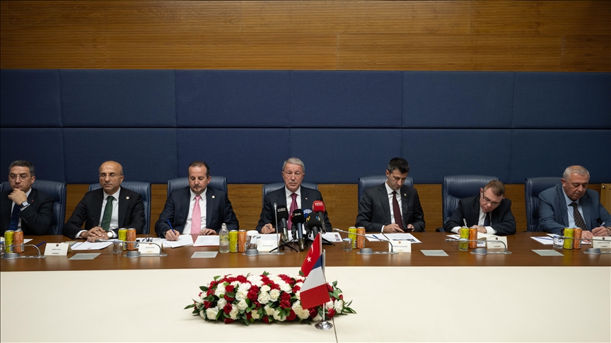 TBMM Milli Savunma Komisyonu Başkanı Akar: Filistin ve Lübnan'da ateşkesin sağlanması büyük öneme haiz