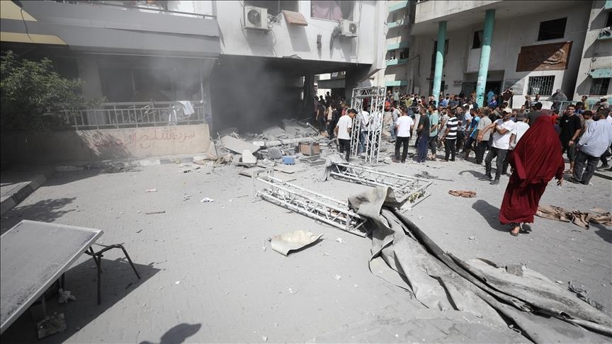 Al menos 28 muertos en ataque de Israel contra escuela con desplazados en Gaza