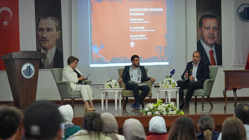 Ankara'da "Gazetecilerin Gözünden Soykırımın 365 Günü" paneli düzenlendi