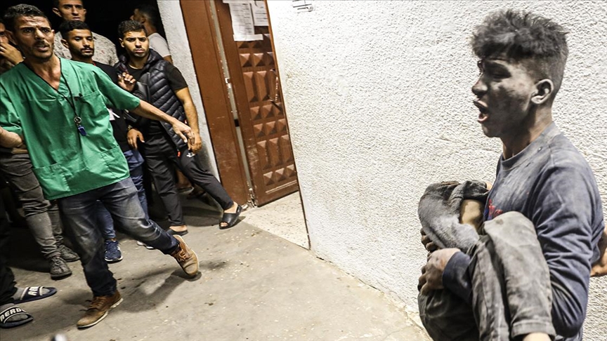 İsrail ordusunun Gazze'nin kuzeyinde 4 eve düzenlediği saldırıda en az 12 Filistinli hayatını kaybetti