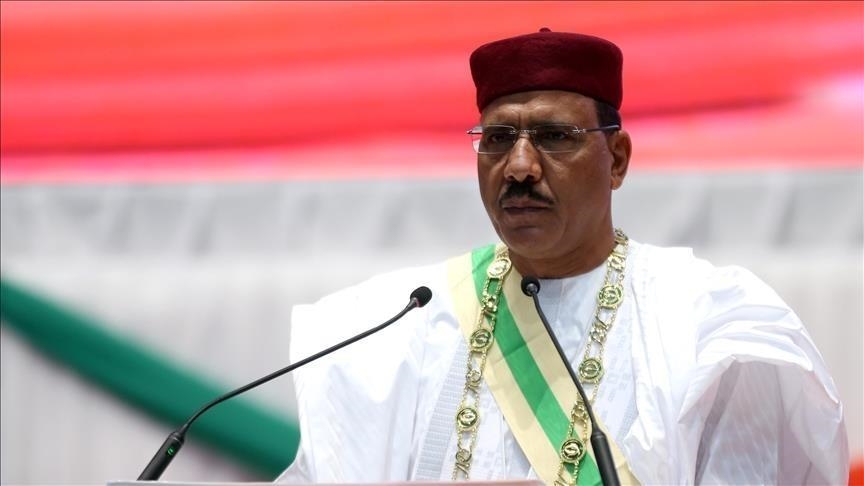 Niger: neuf proches de l'ancien président Mohamed Bazoum déchus de leur nationalité 