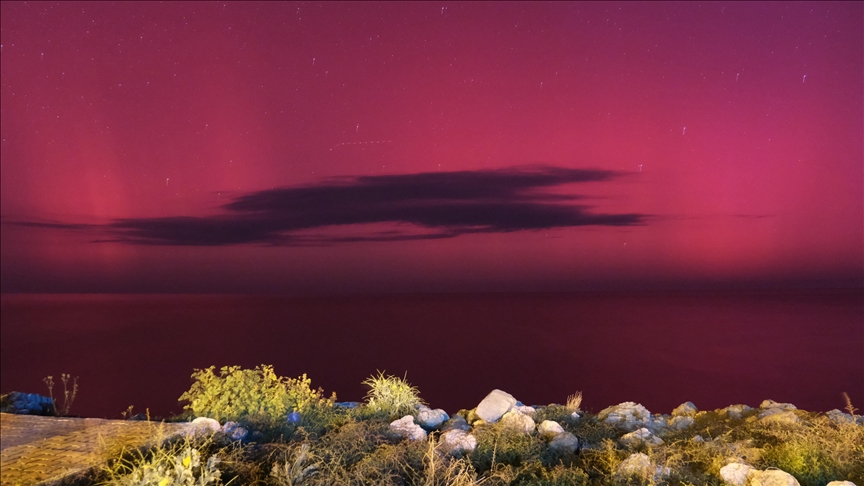 Северное сияние над Турцией: редкое явление наблюдали жители Кастамону