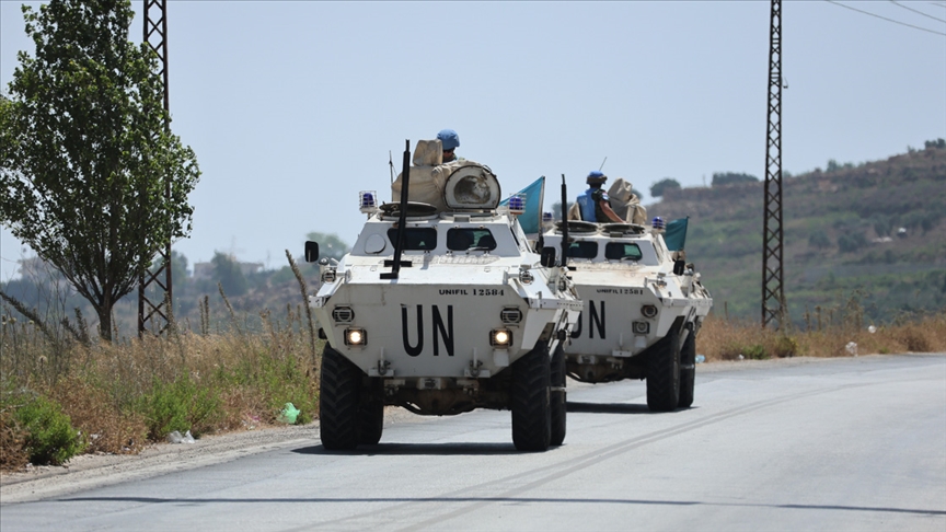 İrlanda Genelkurmay Başkanı, İsrail'in UNIFIL'i yanlışlıkla değil doğrudan hedef aldığını söyledi