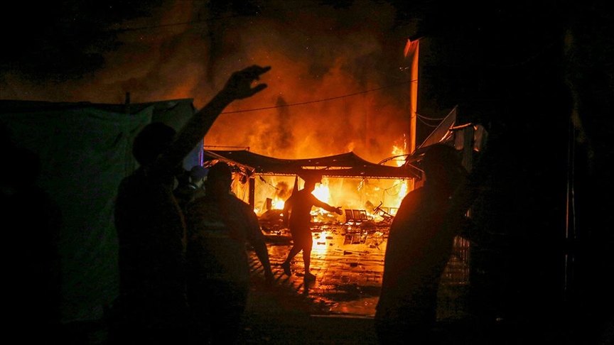 İsrail'in Gazze'ye ve Lübnan'a yönelik saldırıları sürüyor