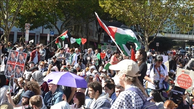 Thousands march across Australia, demand 'permanent' cease-fire in Middle East