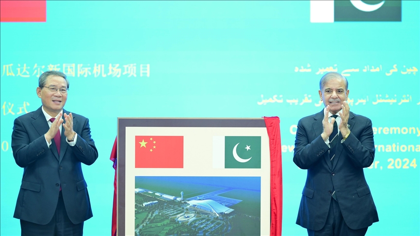 Chinese premier inaugurates Gwadar International Airport in Pakistan