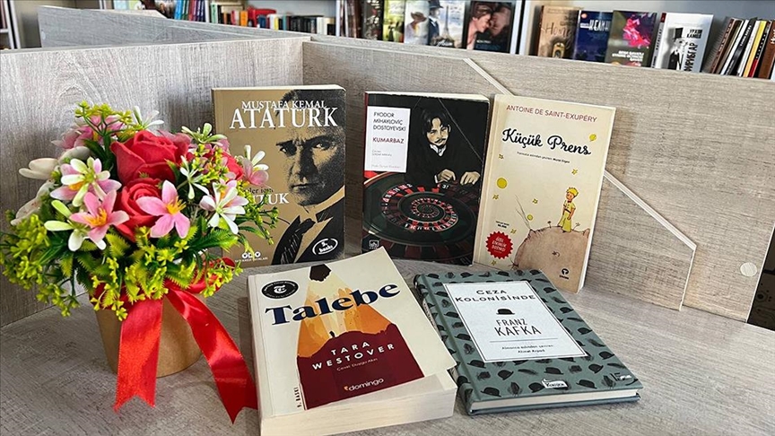 Özbekistanlı Navruzova'nın kurduğu köy kütüphanesi, Taşkent'te 109 kütüphanenin açılmasına vesile oldu