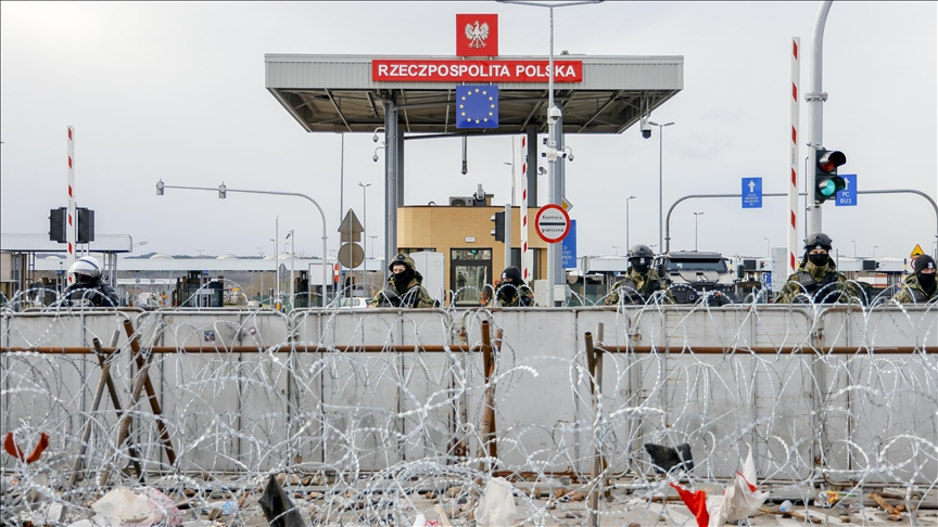 Polish premier says Poland will defend its eastern border regardless of EU criticism