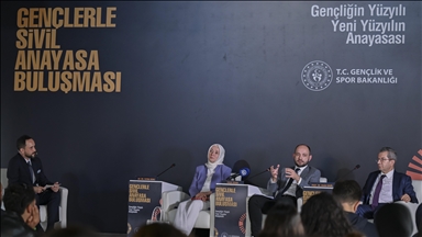 "Türkiye'nin Yeni ve Sivil Bir Anayasa Arayışı" paneli düzenlendi