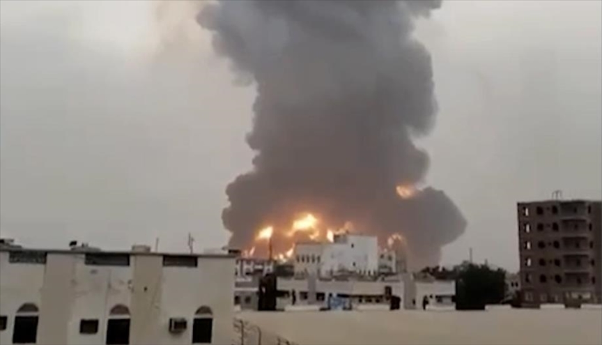 الحوثي: التحالف الأمريكي البريطاني يشن 4 غارات على الحديدة