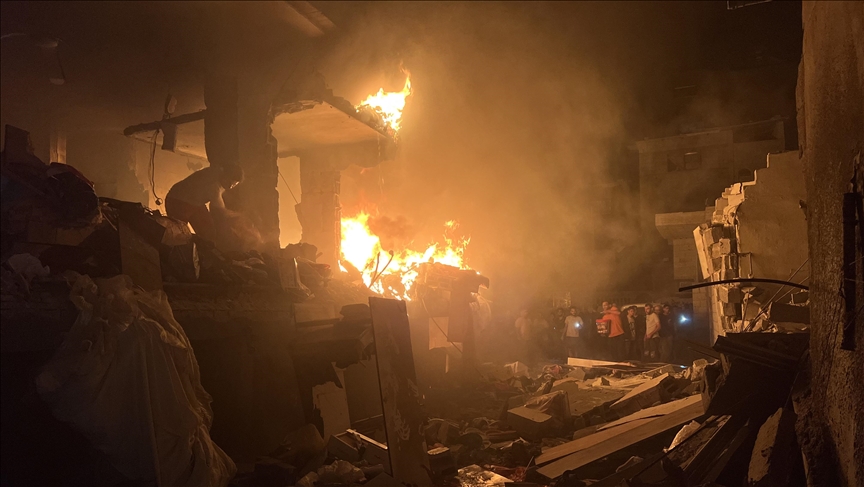 ليلة دامية.. مقتل 23 فلسطينيا بقصف إسرائيلي على منازل جنوب ووسط غزة
