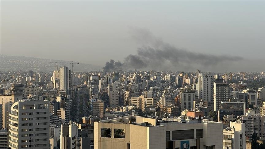 Israeli warplanes carry out 3 airstrikes on southern Lebanon Israeli warplanes carry out 3 airstrikes on southern Lebanon