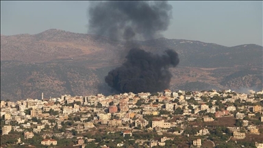 Israeli airstrike kills 3 in southern Lebanon