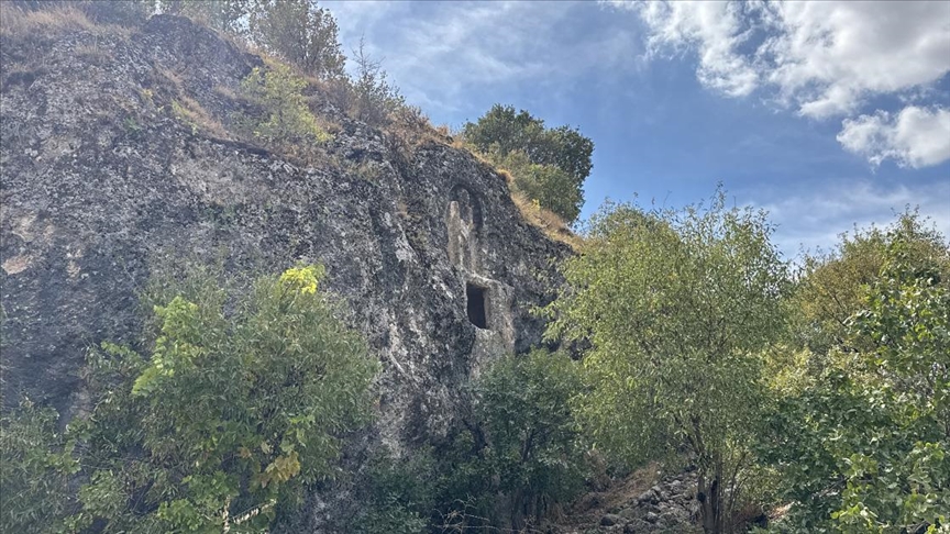 Adıyaman'da Roma dönemine ait oda mezar bulundu