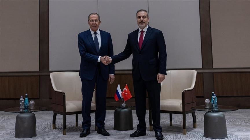 Turkish, Russian foreign ministers discuss bilateral, regional issues