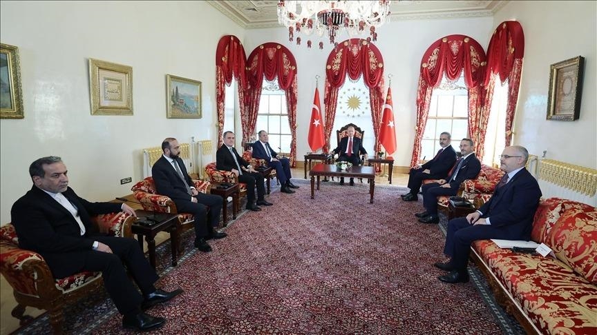 Президент Эрдоган принял глав МИД Азербайджана, РФ, Ирана и Армении